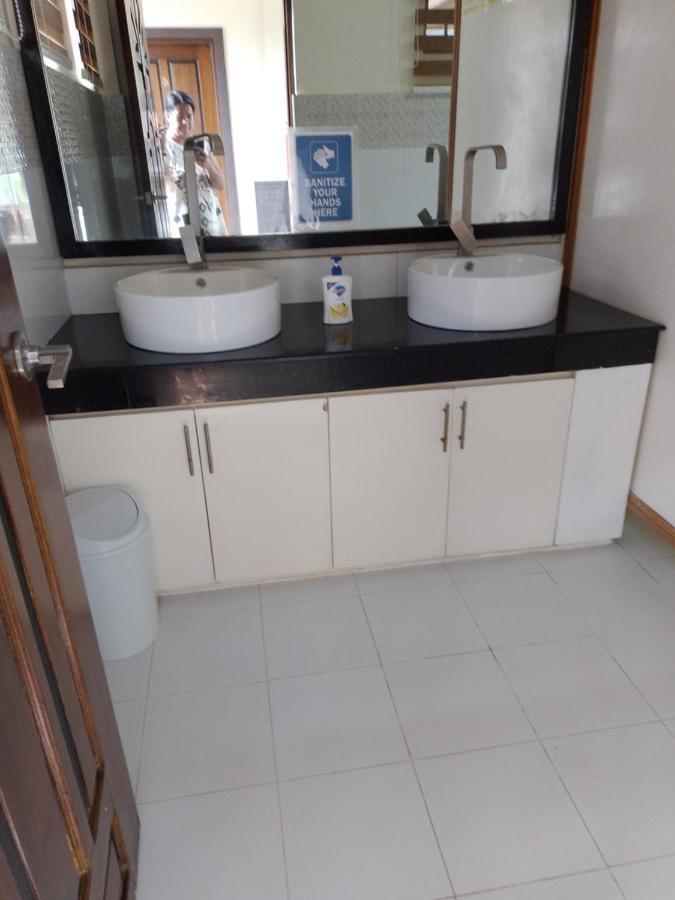 קורון Villa Marilyn Resort And Hotel מראה חיצוני תמונה