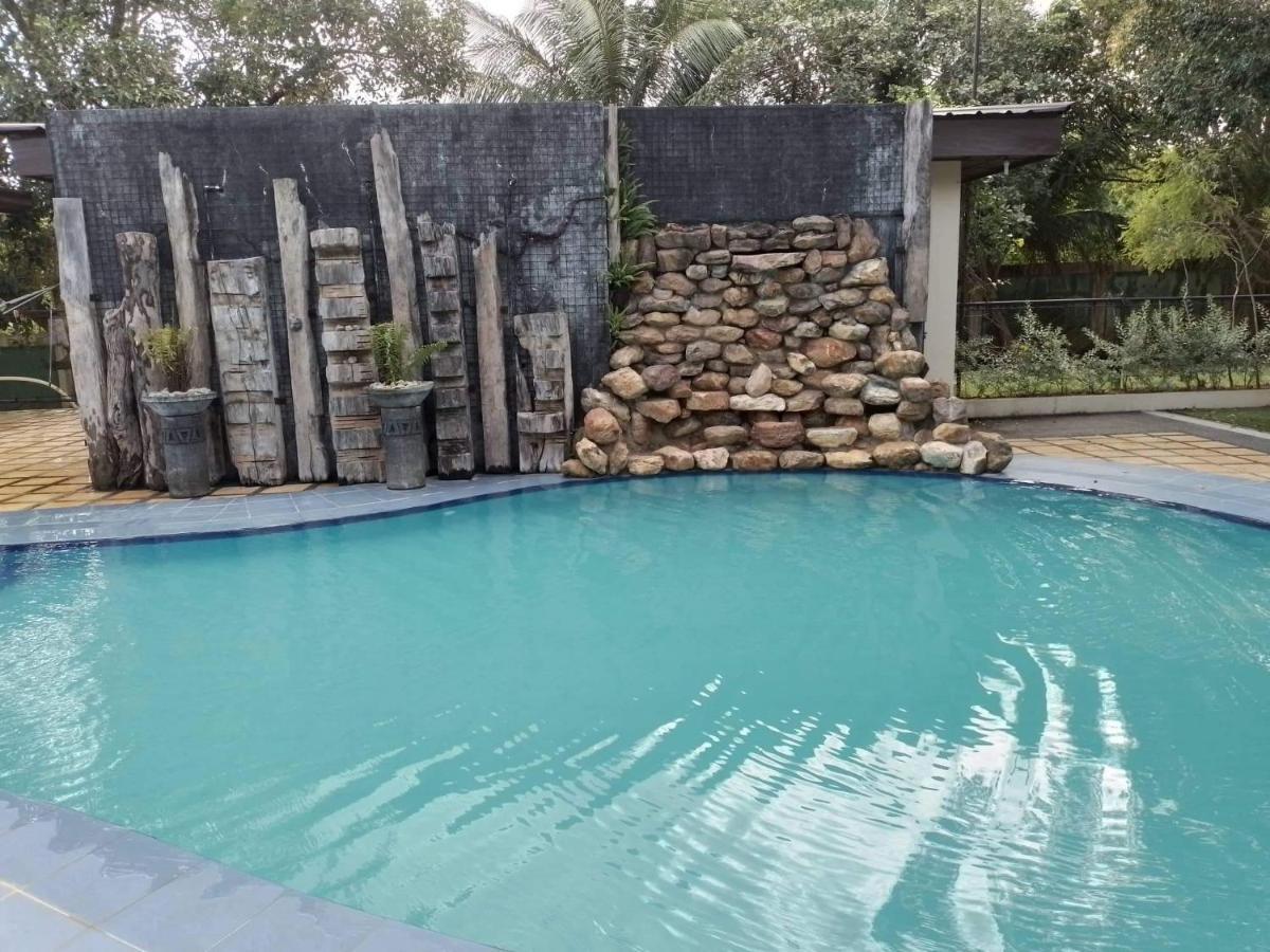 קורון Villa Marilyn Resort And Hotel מראה חיצוני תמונה